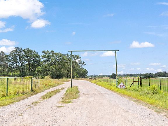 5th image of 1019 FM 3509 Hoover Valley Road