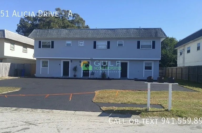 2151 Alicia Dr #A — Photo 1