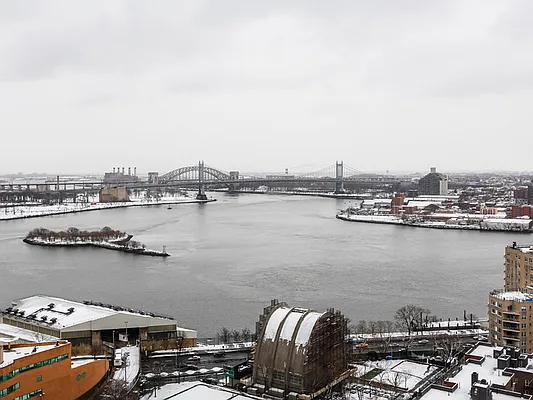 Sold by Sotheby's International Realty | media 40