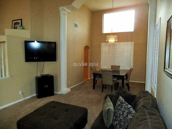 5th image of 831 Cavaison Ave