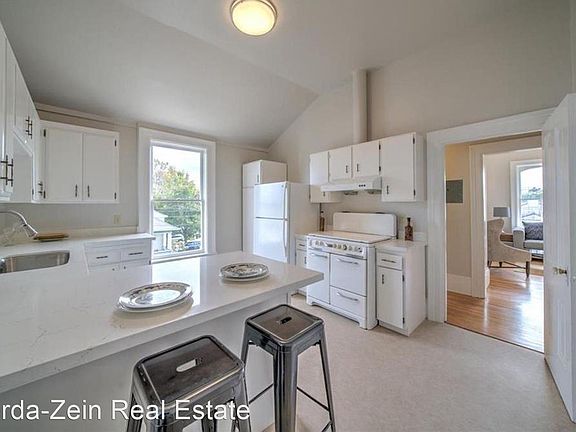 5th image of 2031 Eagle Ave #10401185