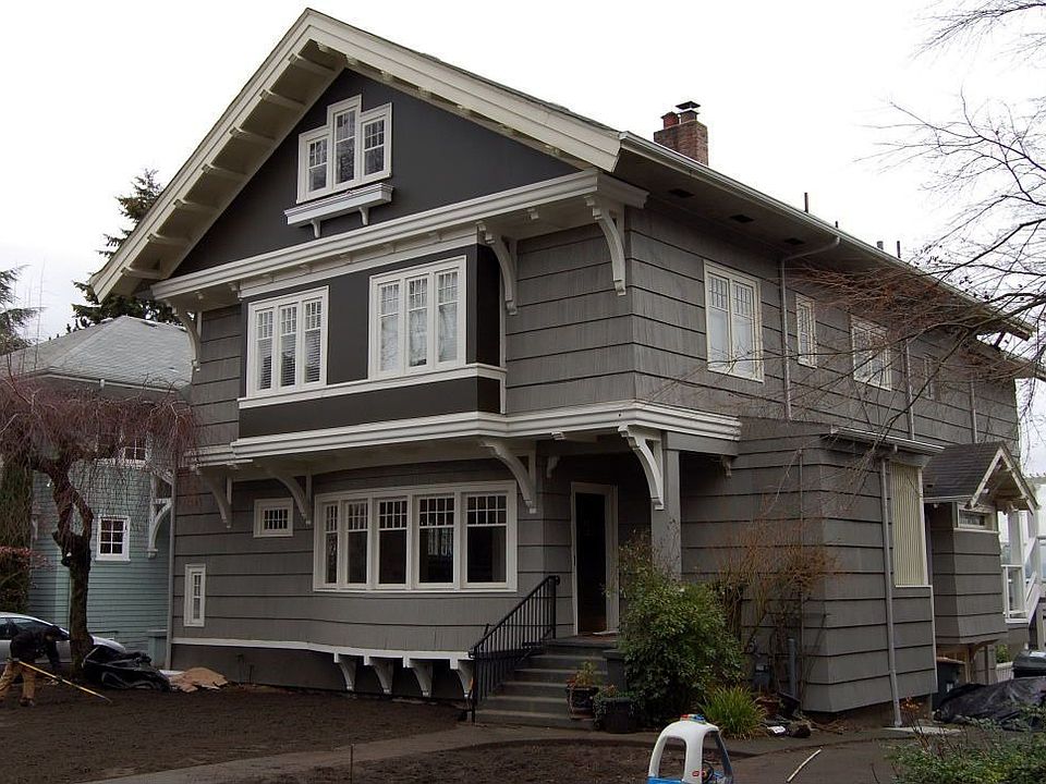 2nd image of 2706 10th Ave E