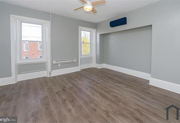 3rd image of 1834 N 22nd St Floor 3