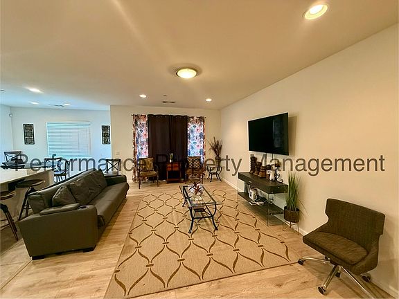 3rd image of 5720 Woodard Ridge Dr