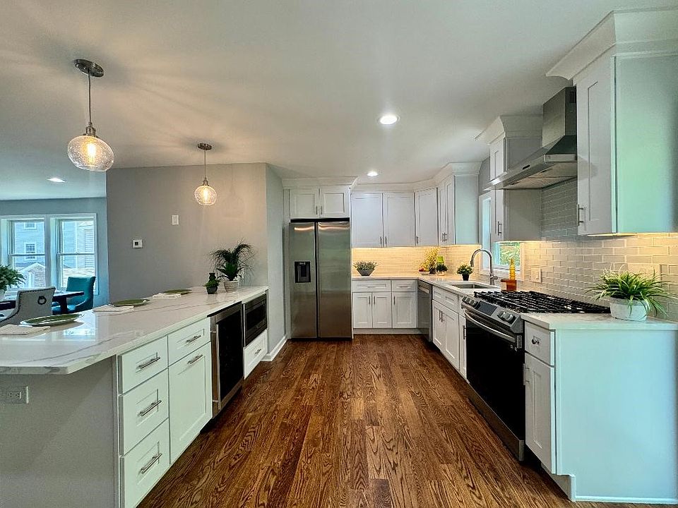 1st image of 20 Mountain Ave #8