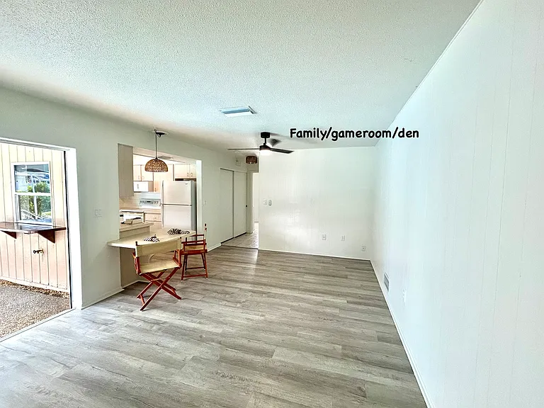 3851 Allenwood St — Photo 7