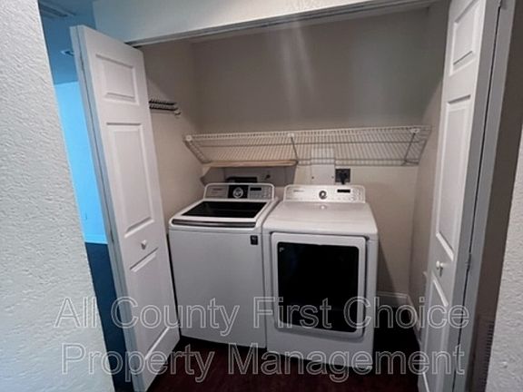 4th image of 1100 Pepperidge Dr
