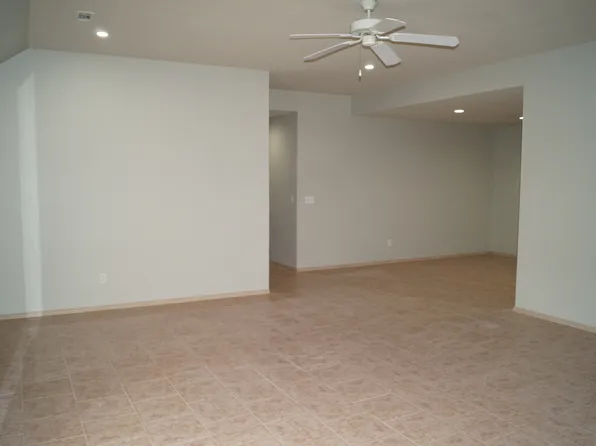 67 W Dakota Trl #67, Farmington, AR 72730