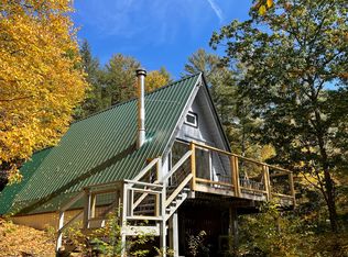 66 Leverwood Ln, Dummerston, VT 05301