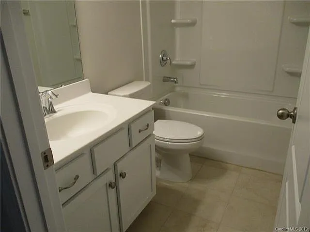 2230 Killian Creek Dr — Photo 19
