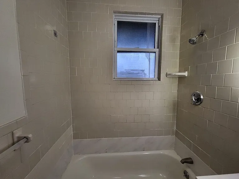 19 Mora St #2 — Photo 19