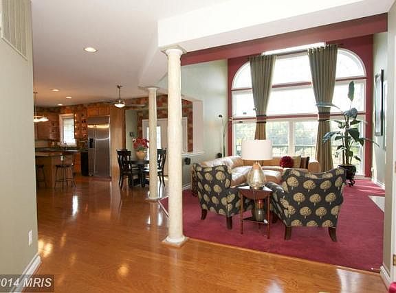 4th image of 1210 Bear Hollow Ct