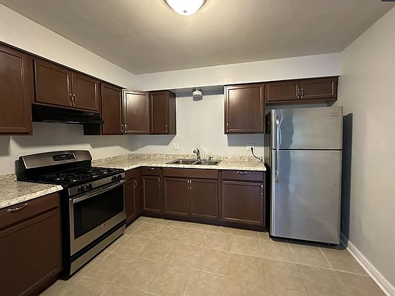 4th image of 3123 Meriday Ln #11278931