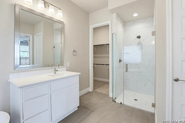 3034 Daplyn Park — Photo 26