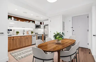 60 West 125th Street, #1006