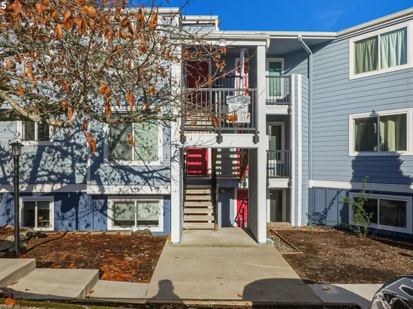 47 Eagle Crest Dr Unit 32, Lake Oswego, OR 97035