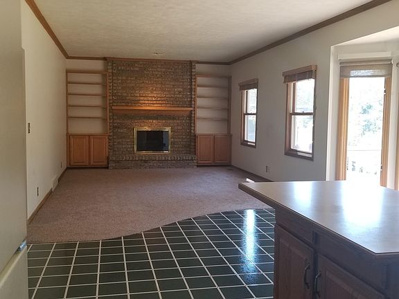 4th image of 10576 Hunters Creek Dr