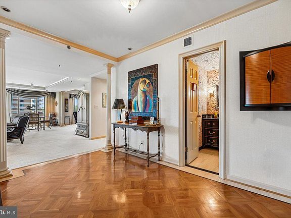 5th image of 5610 Wisconsin Ave APT 708