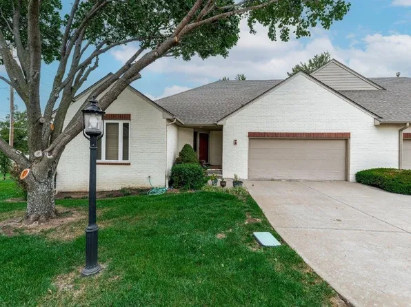1770 Country Club Rd APT 11, El Dorado, KS 67042