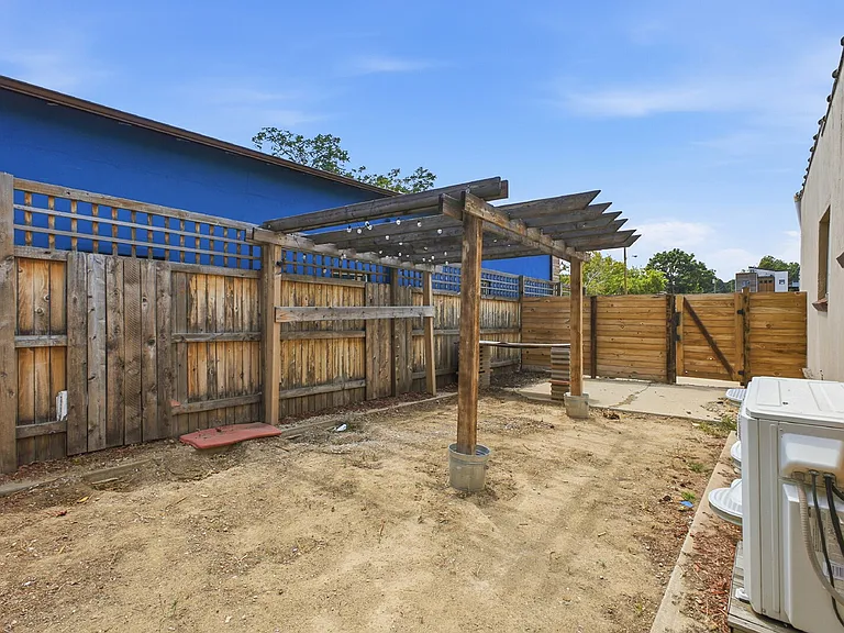 4018 Pecos St — Photo 24