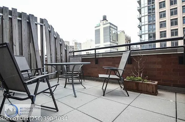 Rented by Metropolitan Property Group | media 9