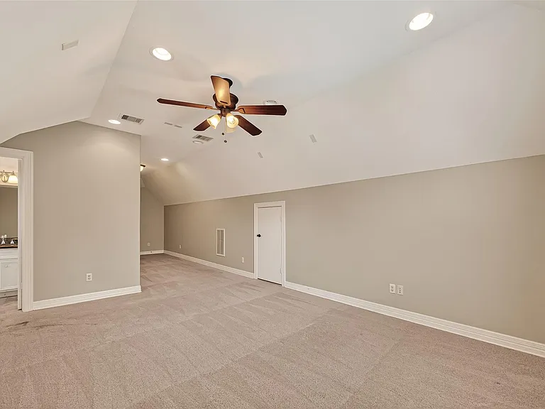 5319 Fayette St — Photo 43