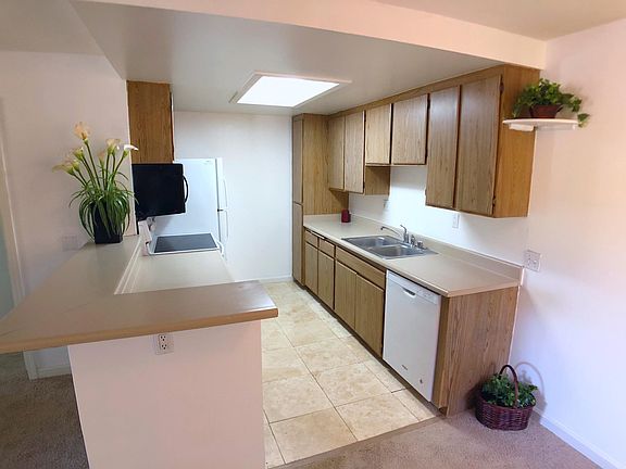 4th image of 219 Woodland Pkwy Unit 151