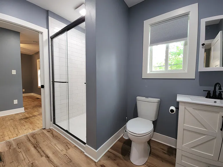 2201 E Ashman St — Photo 10