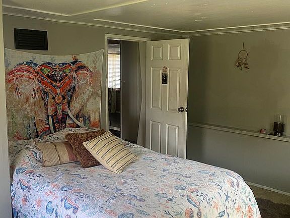 4th image of 818 Padua Ct