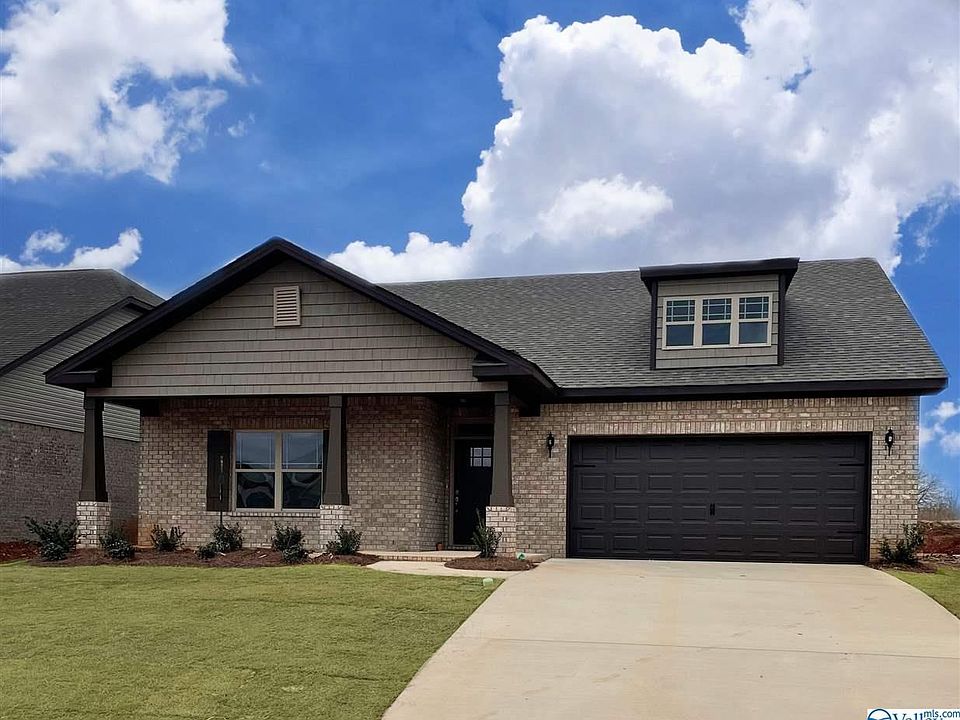 1st image of 104 Vedra Cir