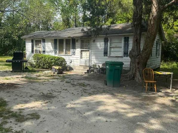 113 S Jones Rd #B, Olanta, SC 29114