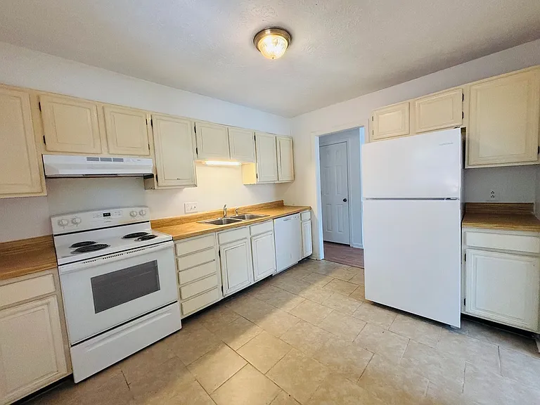 306 Woodbine Dr — Photo 20