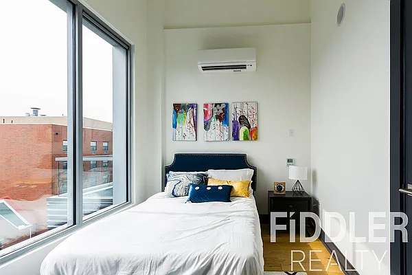 Rented by The KCI Group | media 4