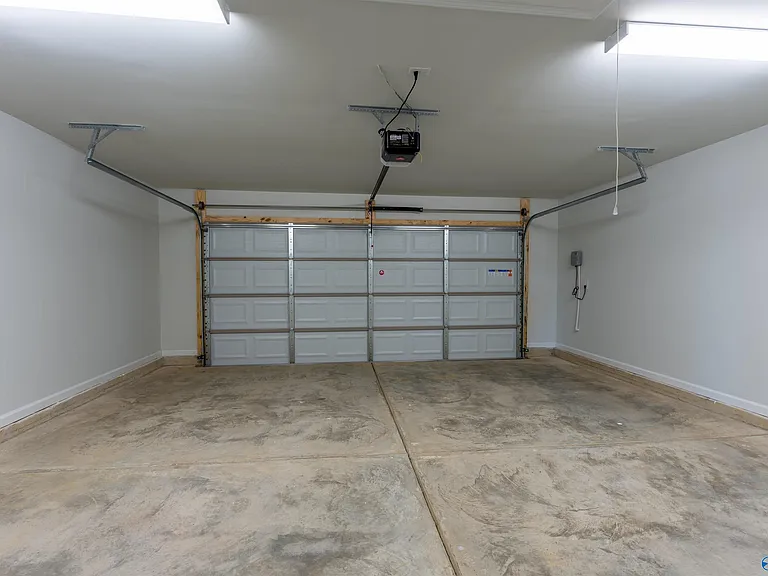 102 Waltrip Dr — Photo 25