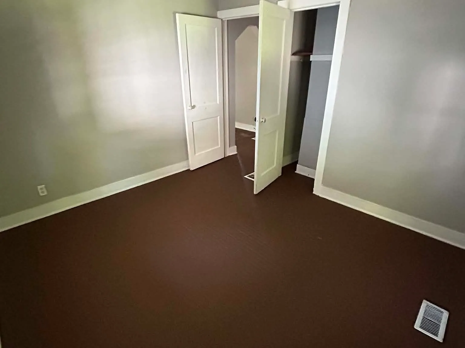2 bed, 672 sqft, $1,100 — Photo 4