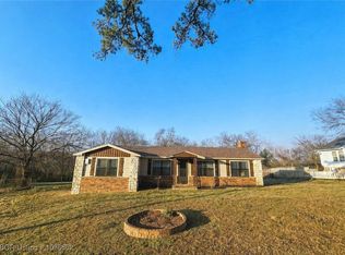 107 Sherwood Ave, Bonanza, AR 72916