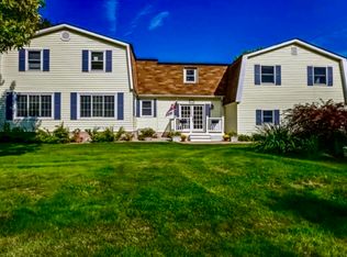 74 Shuttlemeadow Rd #B, Plainville, CT 06062