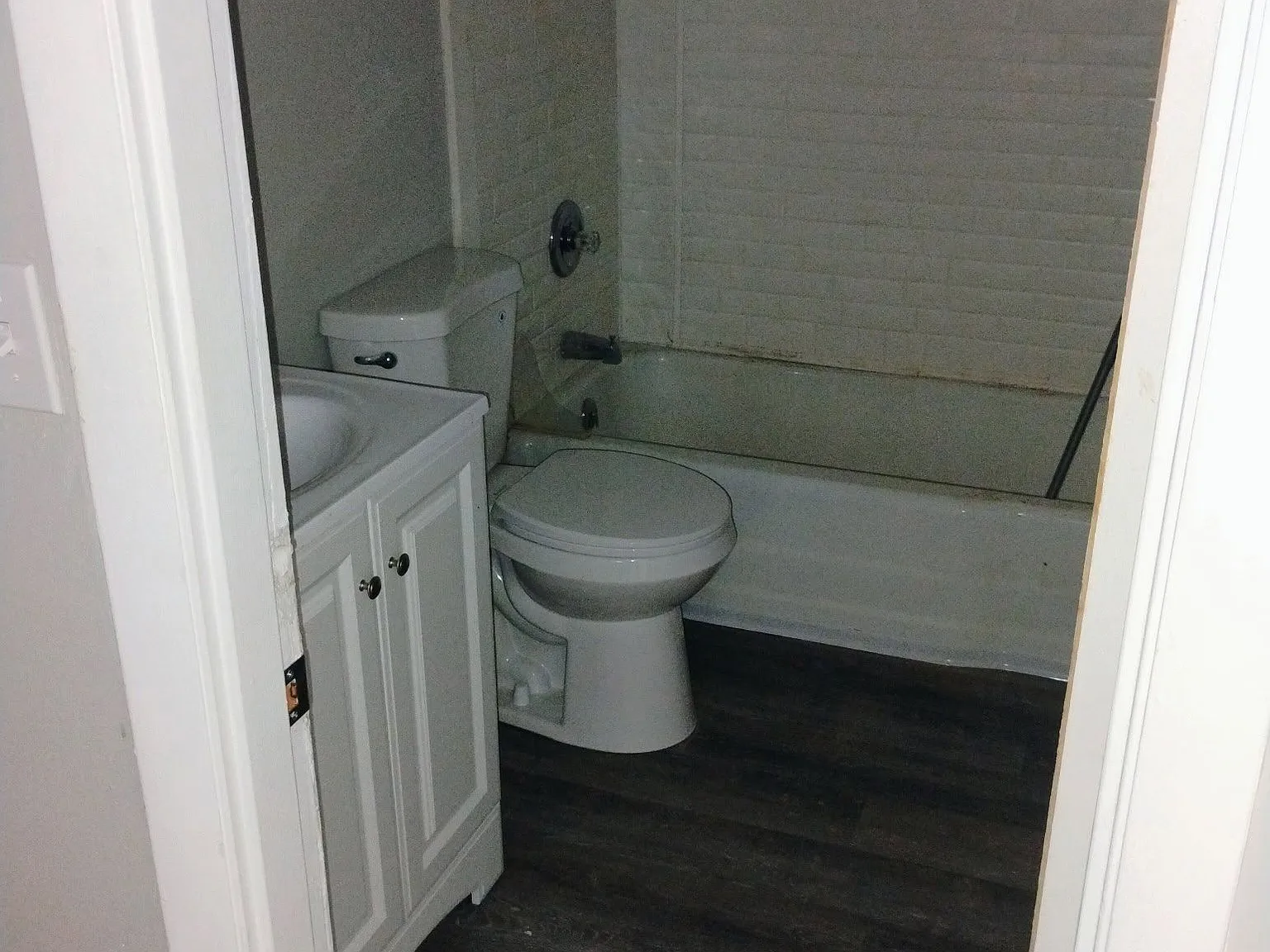 1 bed, 1.0 bath, $1,695 — Photo 3