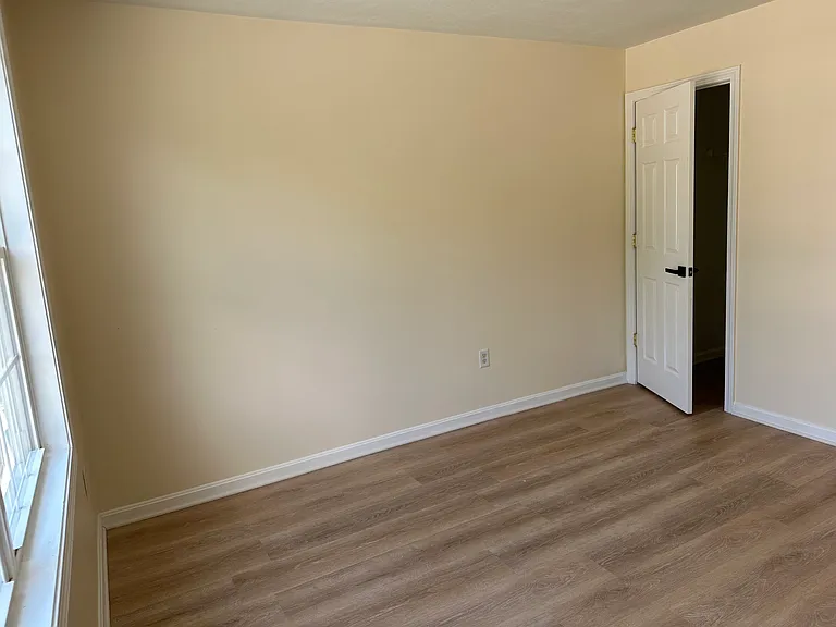 525 Water St #4 — Photo 17