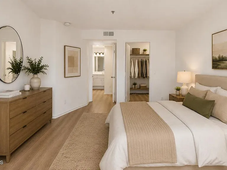 5805 Oak Bend Ln #208 — Photo 4