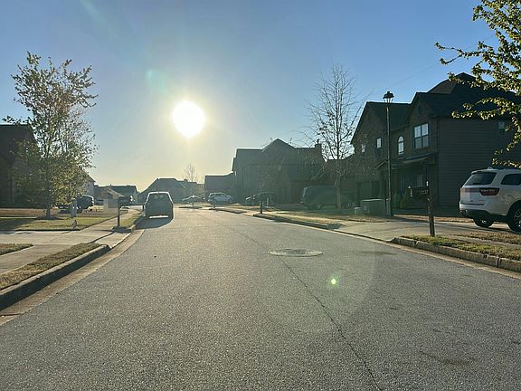 4th image of 10043 Musket Ridge Cir