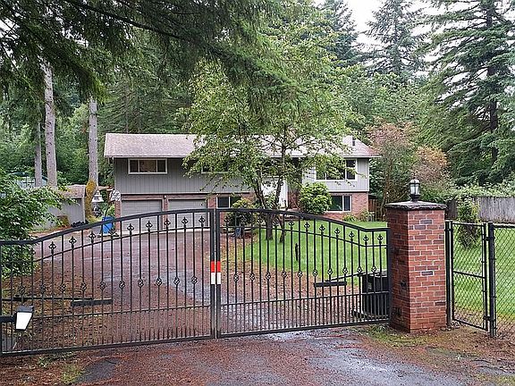 3rd image of 10706 NE 212th Ave