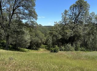 12787 Country Heights Dr, Penn Valley, CA 95946