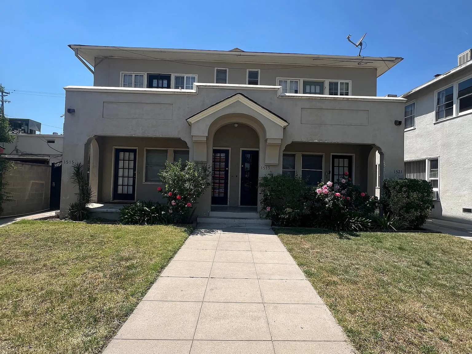 1 bed, 1000 sqft, $1,275 — Photo 1