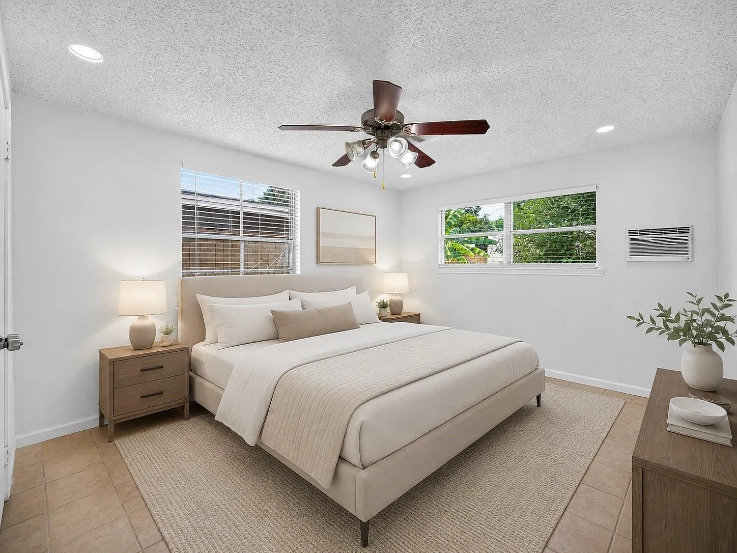 1 bed, 1.0 bath, 640 sqft, $1,349 — Photo 3