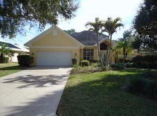 6636 Mill Run Cir, Naples, FL 34109