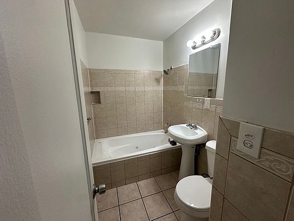 4th image of 1226 Jamaica St