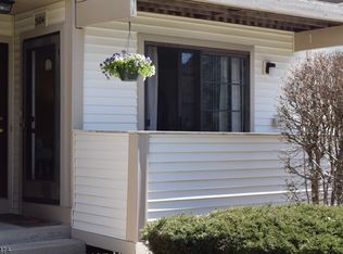 3104 Hemlock Pl, Basking Ridge, NJ 07920