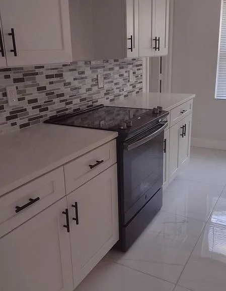 22682 SW 65th Ter — Photo 12