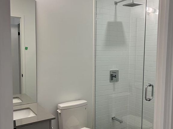 4th image of 2485 Taunton Rd #238